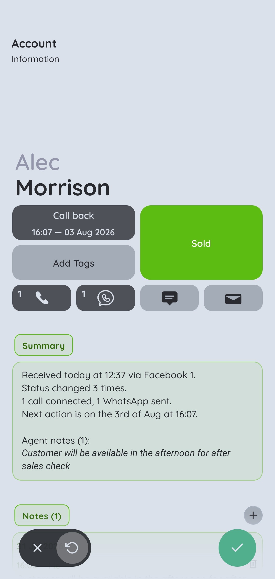 A lead's info panel: notes, status, reminders and one-tap actions